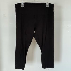 Lululemon Align capris. Size 14